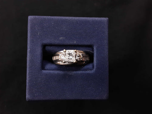 14K White Gold Diamond Cluster Ring Size 20 4.7g
