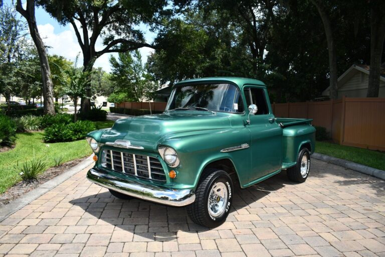 1957 Chevrolet 3200 2-Door Pickup